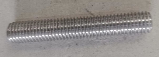 ASME B1831.1M 스틸 플랜지에 대한 전체 스레드와 함께 표준 평면 마무리 스터드 볼트